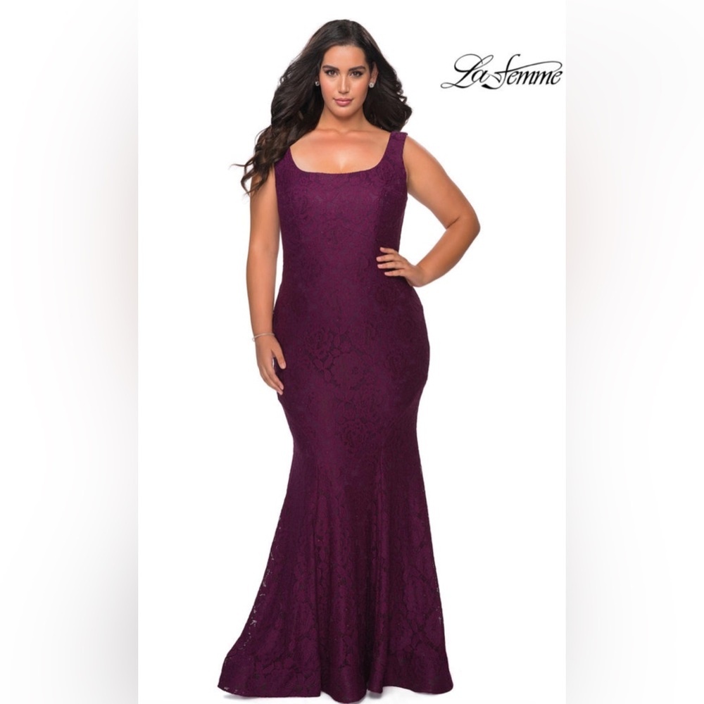 La Femme 28948 DARK BERRY